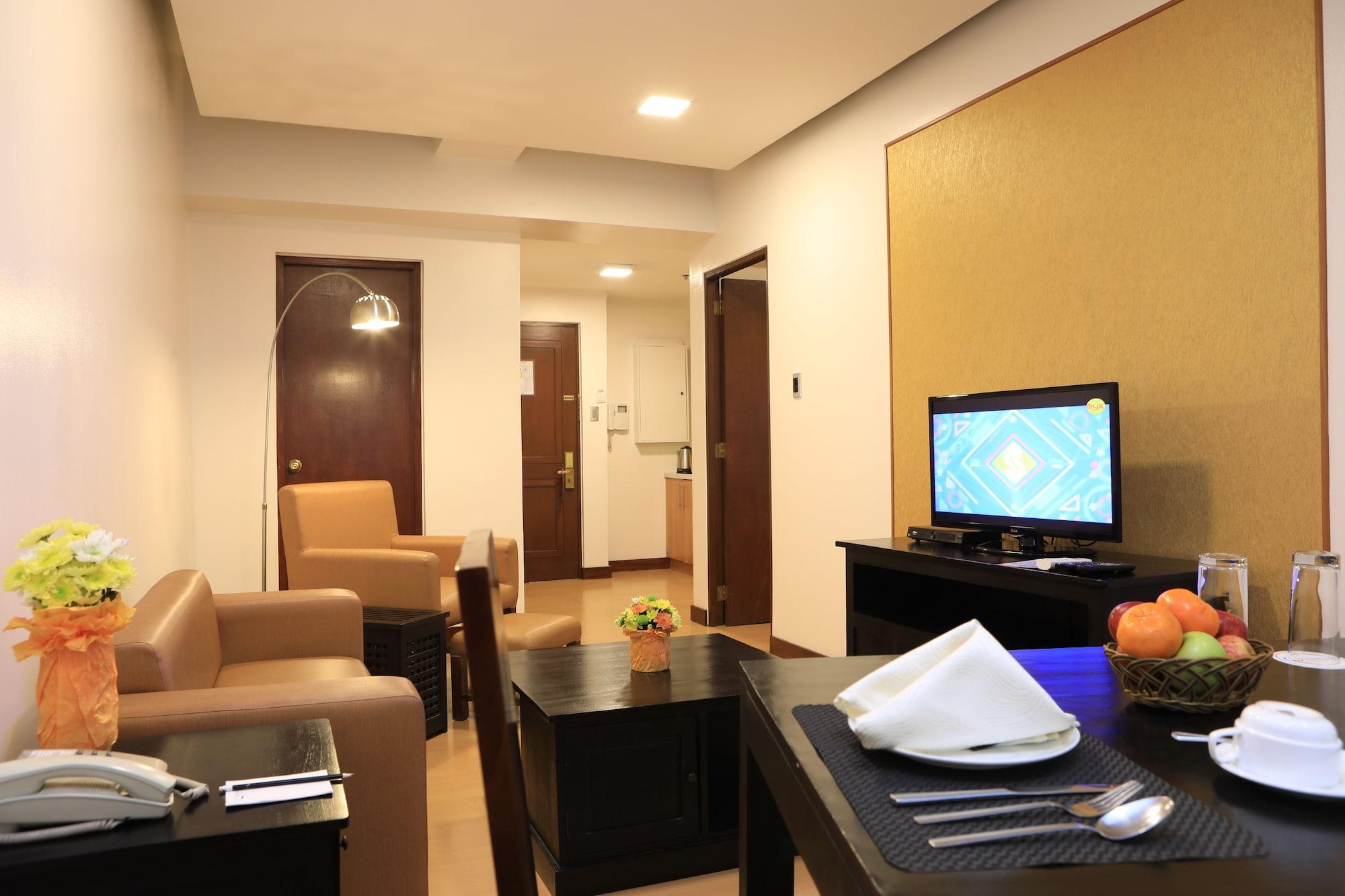 The Malayan Plaza Hotel Pasig City Esterno foto
